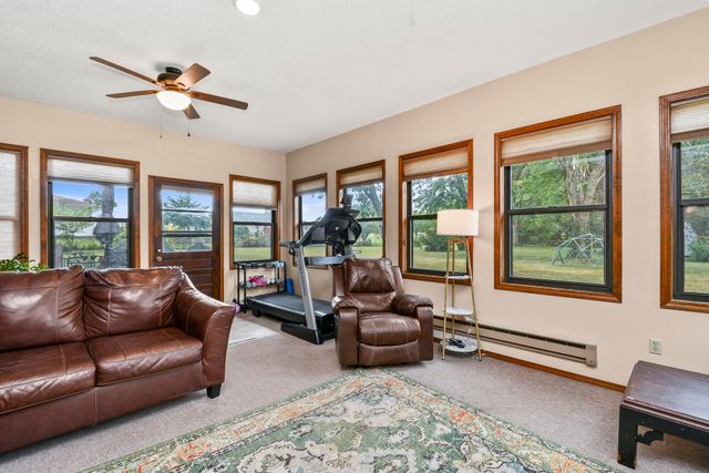 4362 W Weaver Road, Battlefield, MO 65619