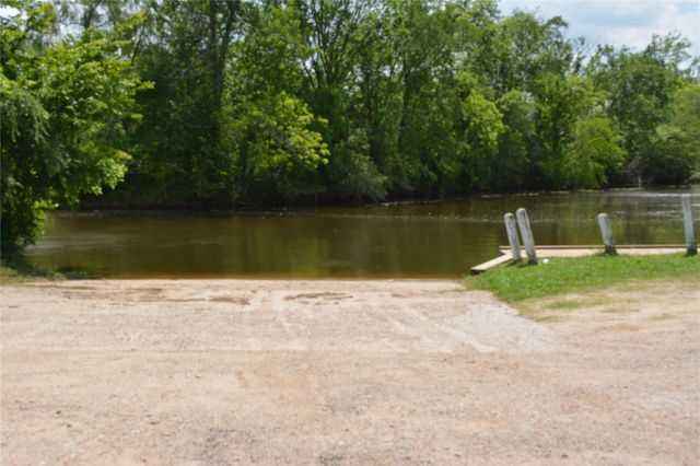 10197 Barberry, Willis, TX 77318