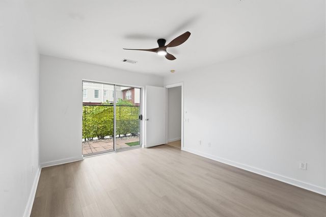 1330 Rosalie Street, Houston, TX 77004
