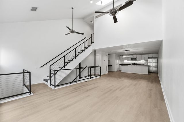 1330 Rosalie Street, Houston, TX 77004