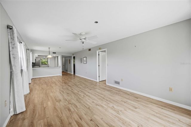 104 CAPRI ISLES BOULEVARD 301, Venice, FL 34292