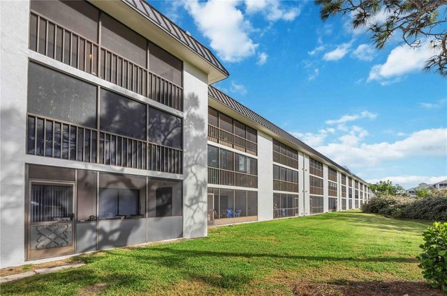 104 CAPRI ISLES BOULEVARD 301, Venice, FL 34292