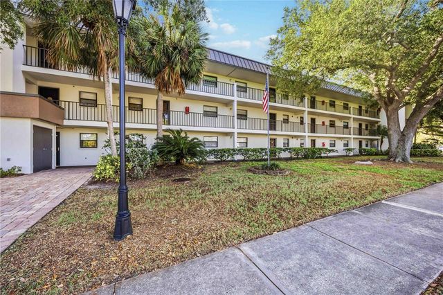 104 CAPRI ISLES BOULEVARD 301, Venice, FL 34292