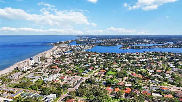 104 CAPRI ISLES BOULEVARD 301, Venice, FL 34292