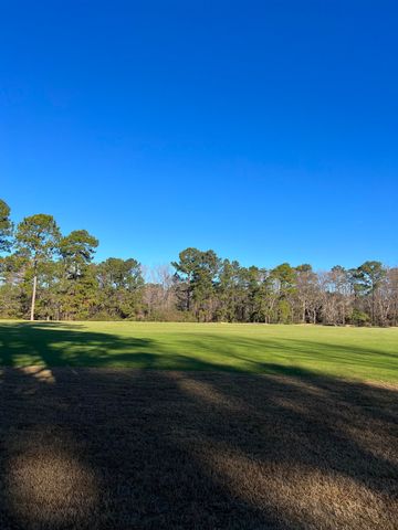 1000 Maccoa Dr., Conway, SC 29526