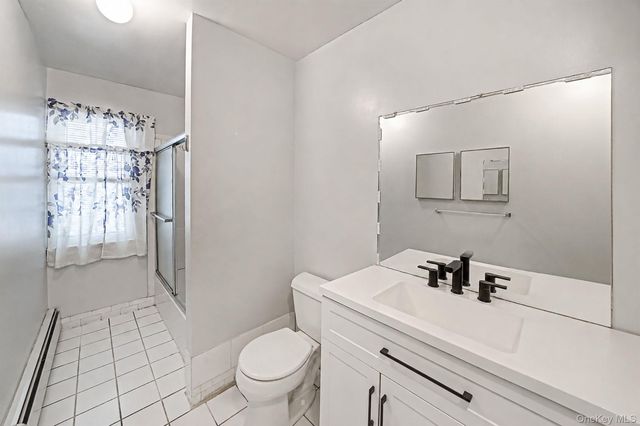 1005 Towne House Village, Islandia, NY 11749