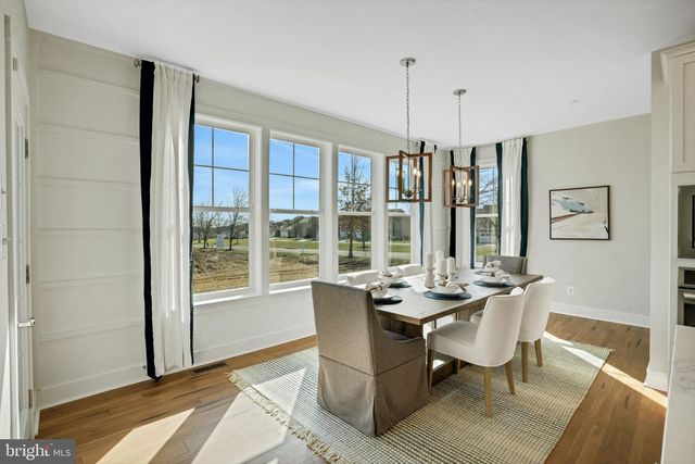 FALLS, Sparks, MD 21152