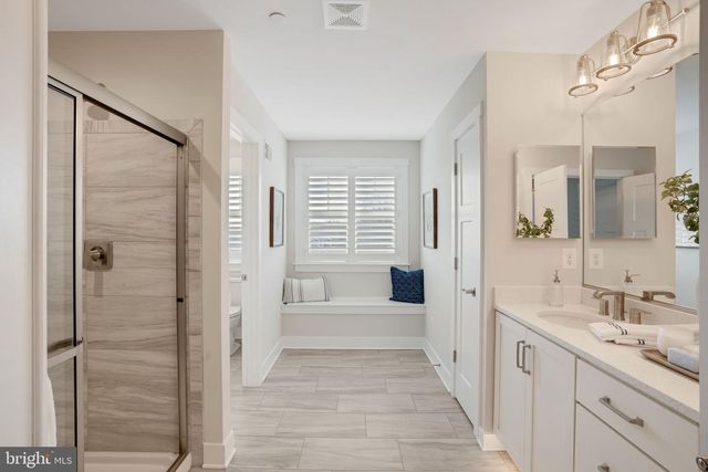 FALLS, Sparks, MD 21152