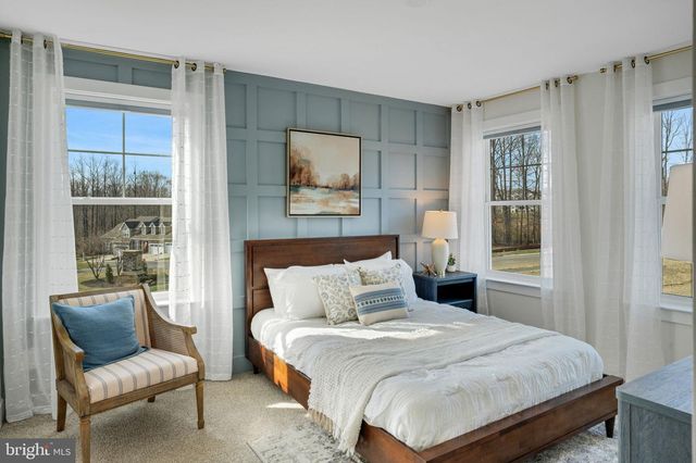 FALLS, Sparks, MD 21152