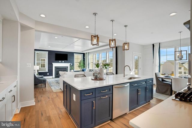 FALLS, Sparks, MD 21152