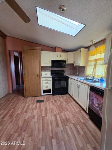 2233 E BEHREND Drive 92, Phoenix, AZ 85024