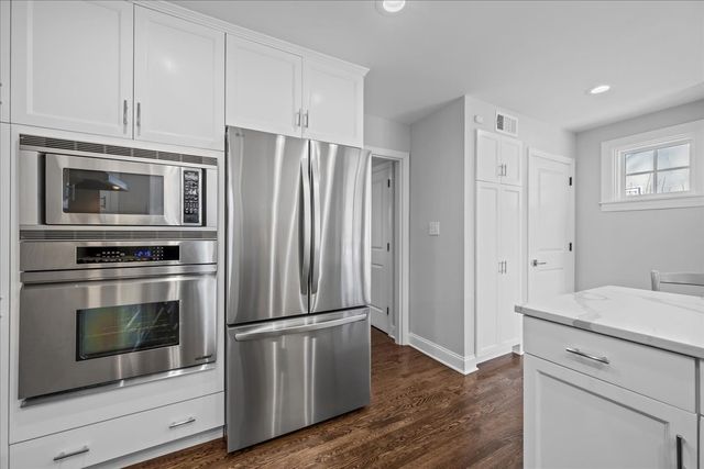 610 Drexel Avenue, Glencoe, IL 60022