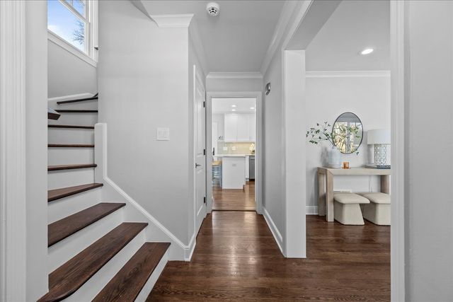 610 Drexel Avenue, Glencoe, IL 60022