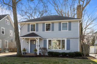 610 Drexel Avenue, Glencoe, IL 60022