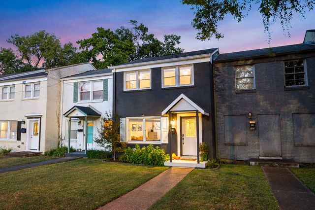 631 Lischey Ave, Nashville, TN 37207