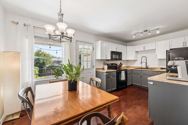 631 Lischey Ave, Nashville, TN 37207