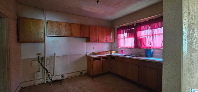 1328 22ND STREET N, Birmingham, AL 35234