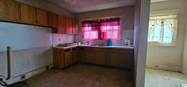 1328 22ND STREET N, Birmingham, AL 35234