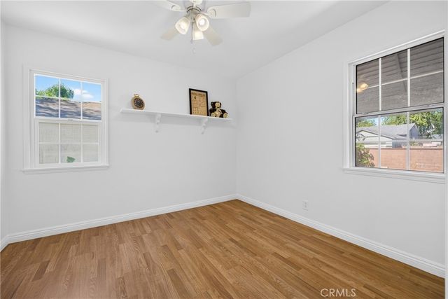 837 N 10th Avenue, Upland, CA 91786