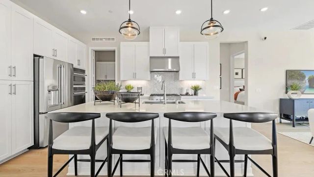 2303 Luminous Way, Rancho Mission Viejo, CA 92694