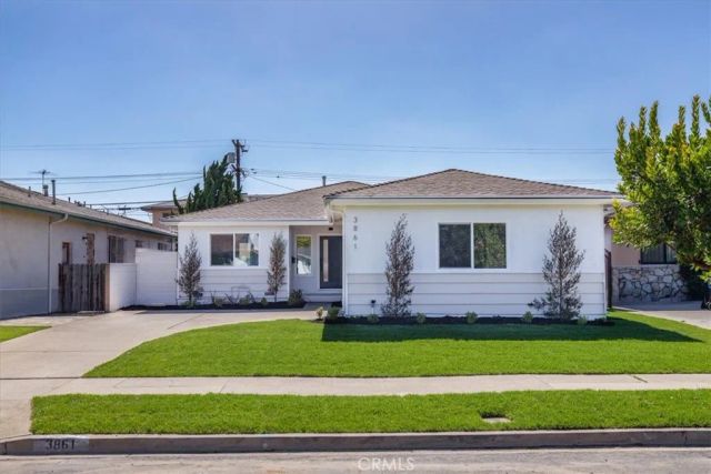 3861 S Norton Avenue, Los Angeles, CA 90008