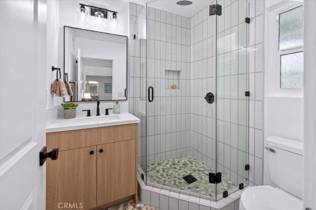 3861 S Norton Avenue, Los Angeles, CA 90008