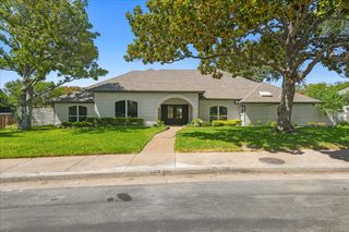 17209 Graystone Drive, Dallas, TX 75248