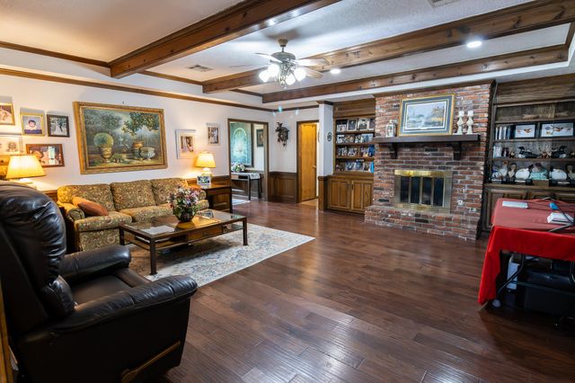 4517 Quail Hollow, Lake Charles, LA 70605