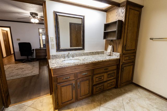 4517 Quail Hollow, Lake Charles, LA 70605