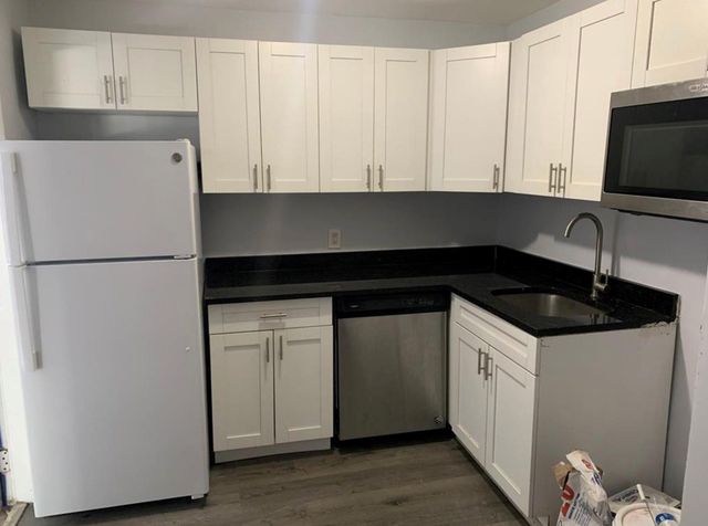 600 NE 46th Court 8, Oakland Park, FL 33334