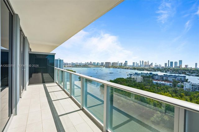 16385 Biscayne Blvd 1919, North Miami Beach, FL 33160