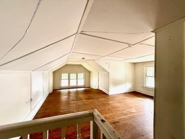 1901 MITCHELL Avenue, St Joseph, MO 64507