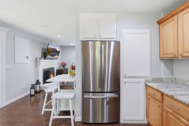 39 Riley Rd, Northborough, MA 01532