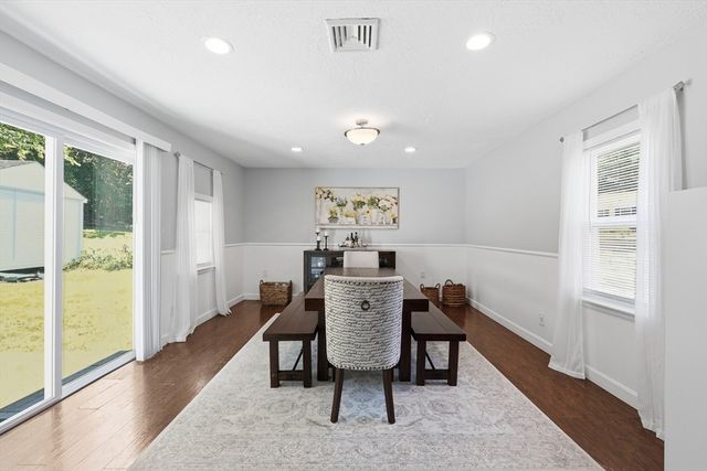 39 Riley Rd, Northborough, MA 01532