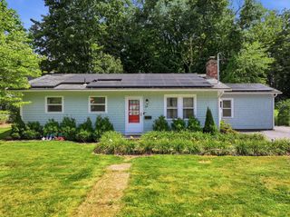 39 Riley Rd, Northborough, MA 01532