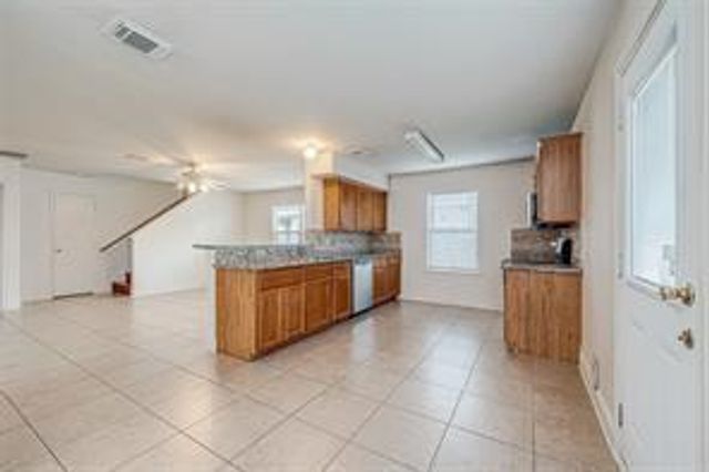 5646 Tiger Lilly Way, Houston, TX 77085
