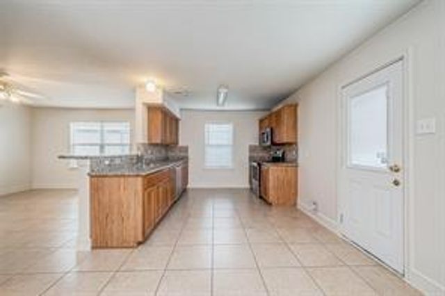 5646 Tiger Lilly Way, Houston, TX 77085