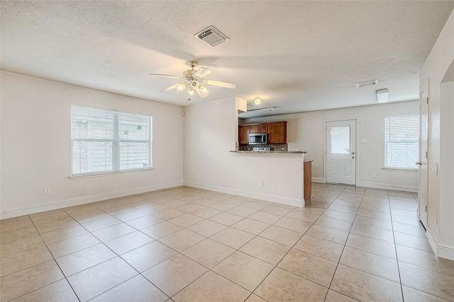 5646 Tiger Lilly Way, Houston, TX 77085