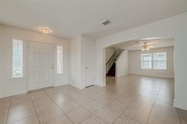 5646 Tiger Lilly Way, Houston, TX 77085