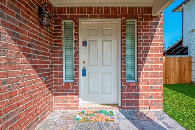 5646 Tiger Lilly Way, Houston, TX 77085