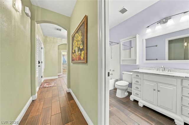 11160 Shadow Nook Court, Las Vegas, NV 89144