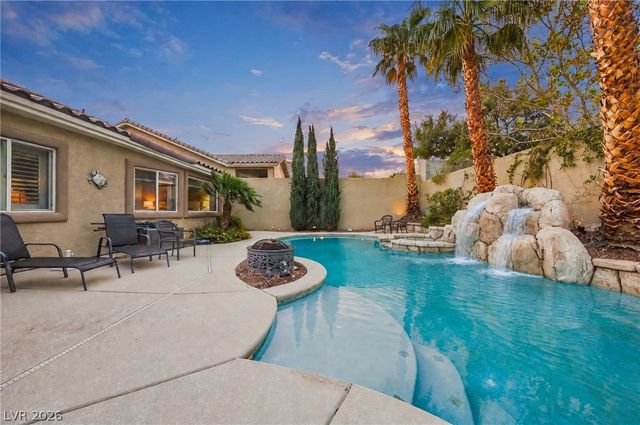 11160 Shadow Nook Court, Las Vegas, NV 89144