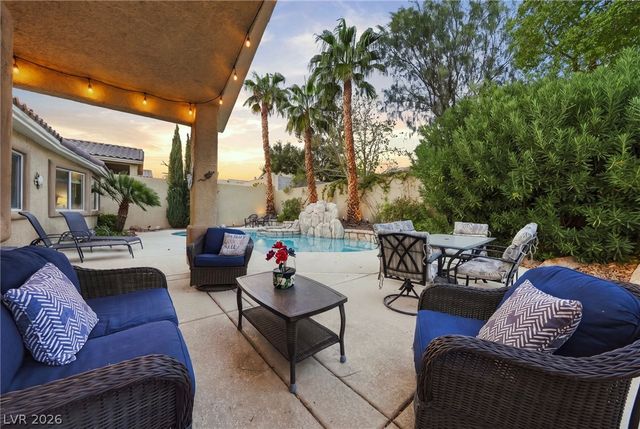 11160 Shadow Nook Court, Las Vegas, NV 89144