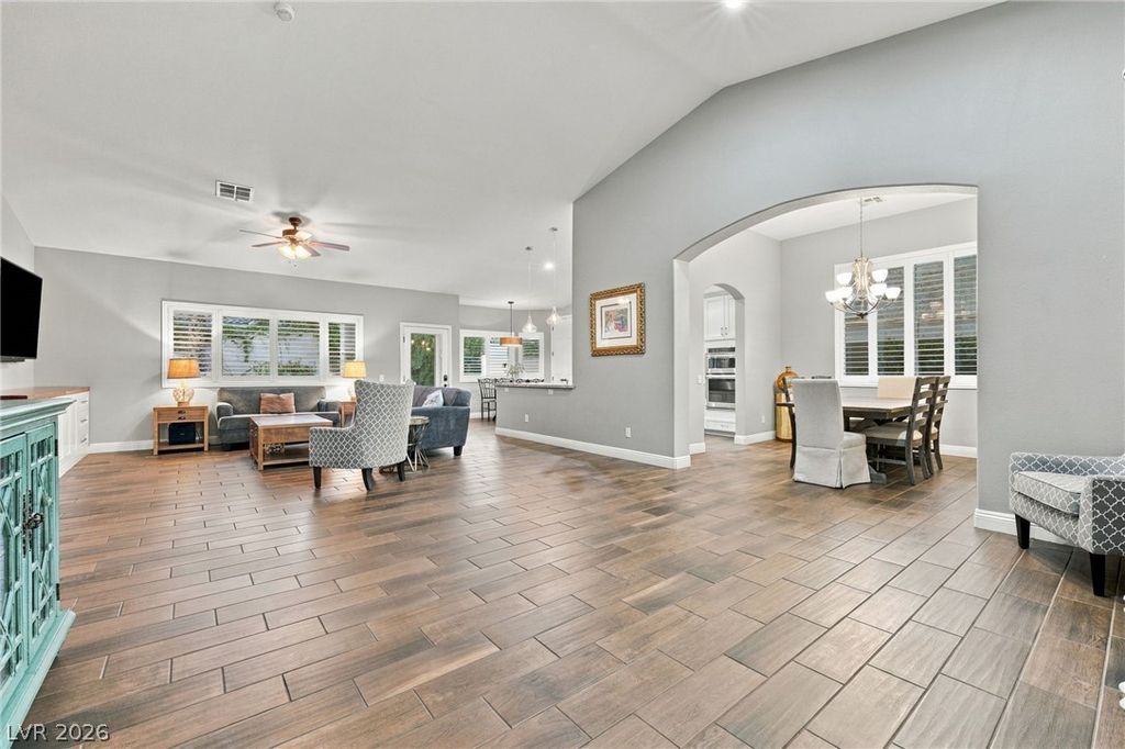 11160 Shadow Nook Court, Las Vegas, NV 89144 — photo 2