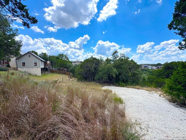 861, 881 Riviera, Canyon Lake, TX 78133