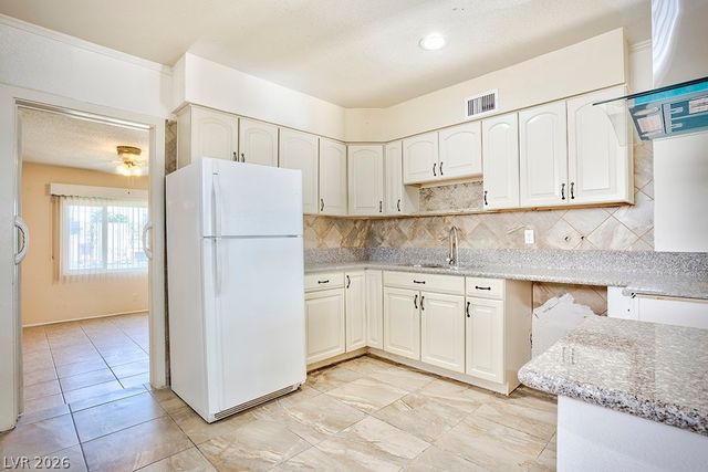 914 North 1st Street, Las Vegas, NV 89101