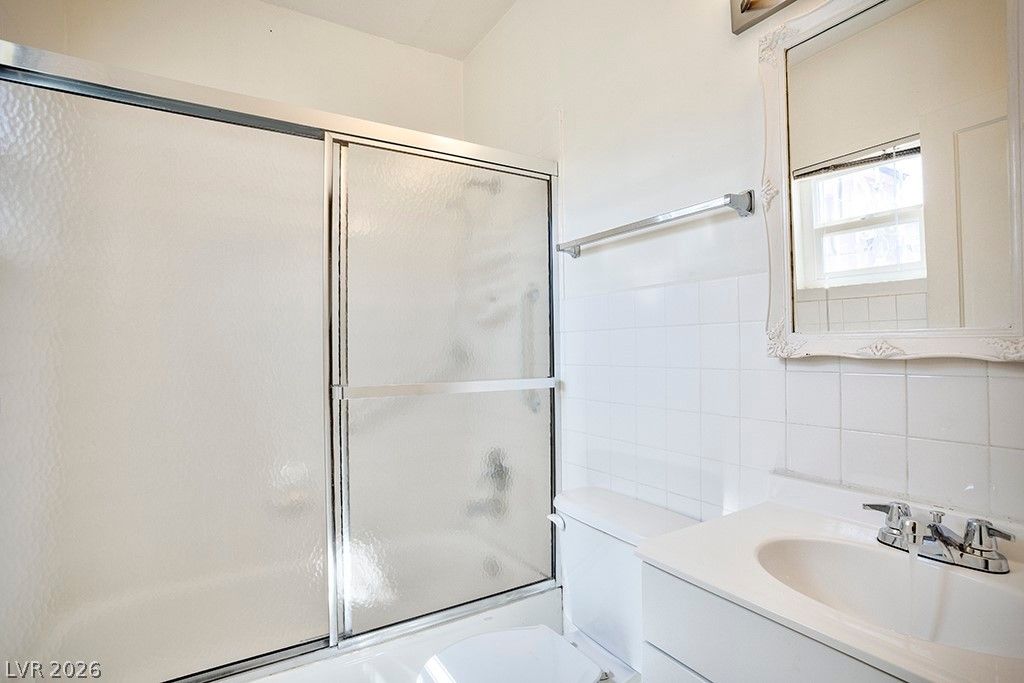 Image 36 of property listing at 914 North 1st Street, Las Vegas, NV 89101