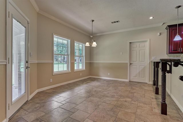 11062 N Hidden Oaks, Conroe, TX 77384