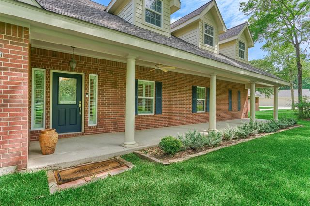 11062 N Hidden Oaks, Conroe, TX 77384