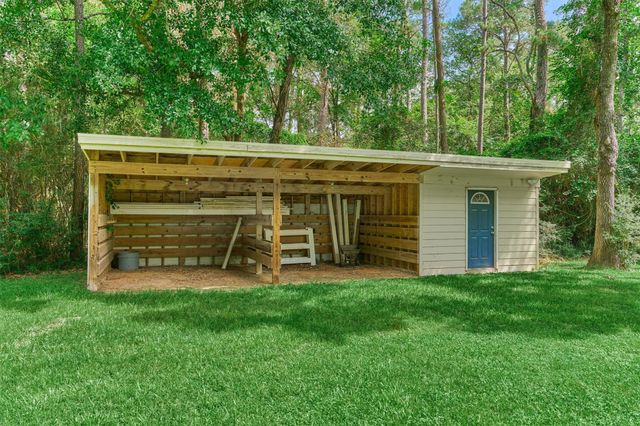 11062 N Hidden Oaks, Conroe, TX 77384